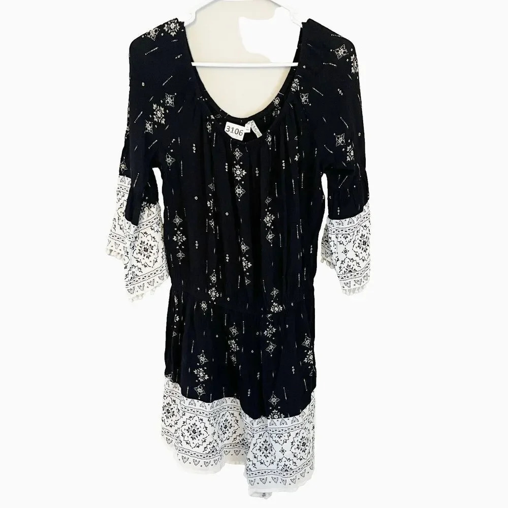 Mudd Womens Black White Romper L Scoop Neck Bell Sleeve Lace Boho Floral Spring